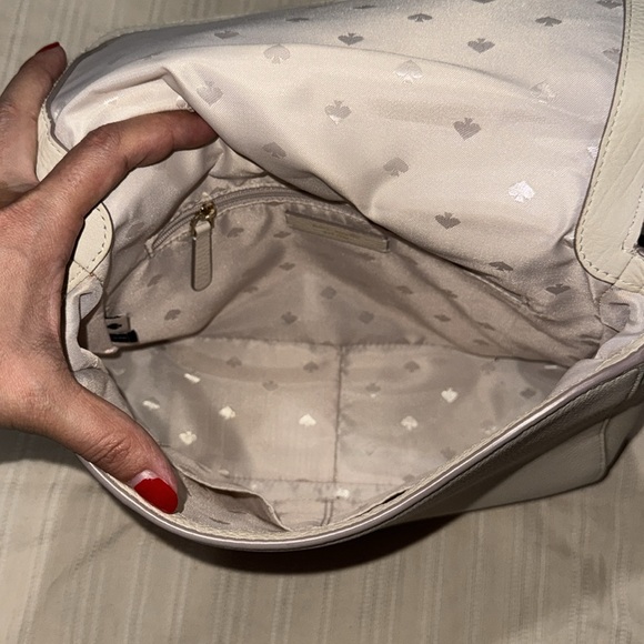 🚩FINAL! Kate Spade White Shoulder Bag with Curved Flap - Picture 8 of 16